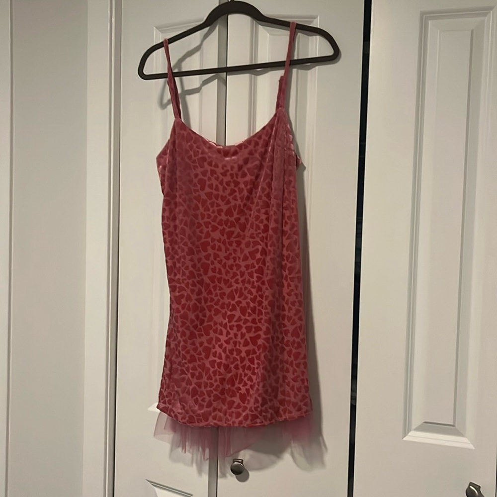 Betsey Johnson x Urban Outfitters M Heart Print 90s Dress